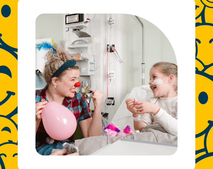 CliniClown brengt een glimlach op het gezicht van een ziek kind
